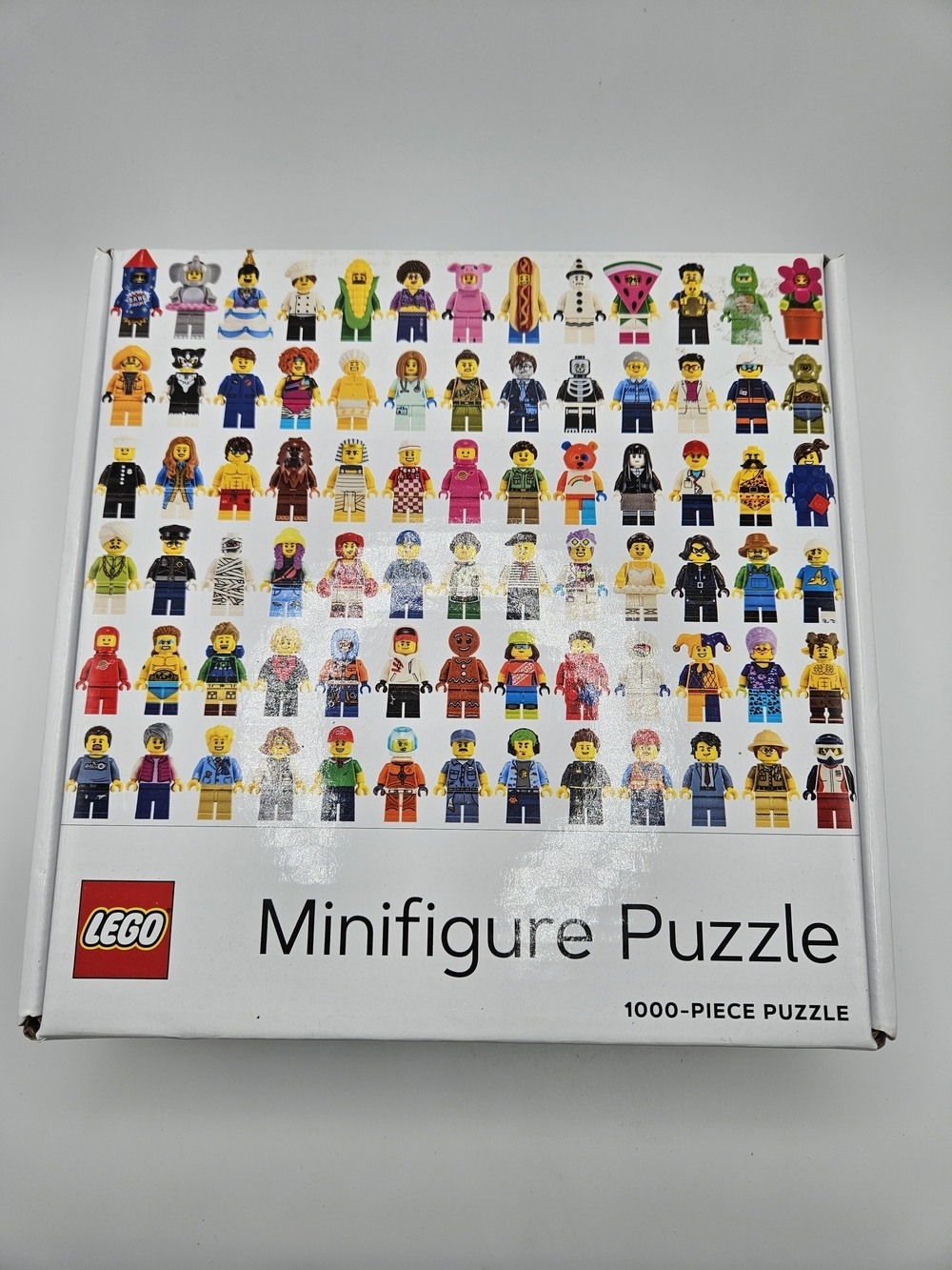 LEGO Minifigure 1000 Piece Puzzle 25" x 20" Character Puzzle 2020